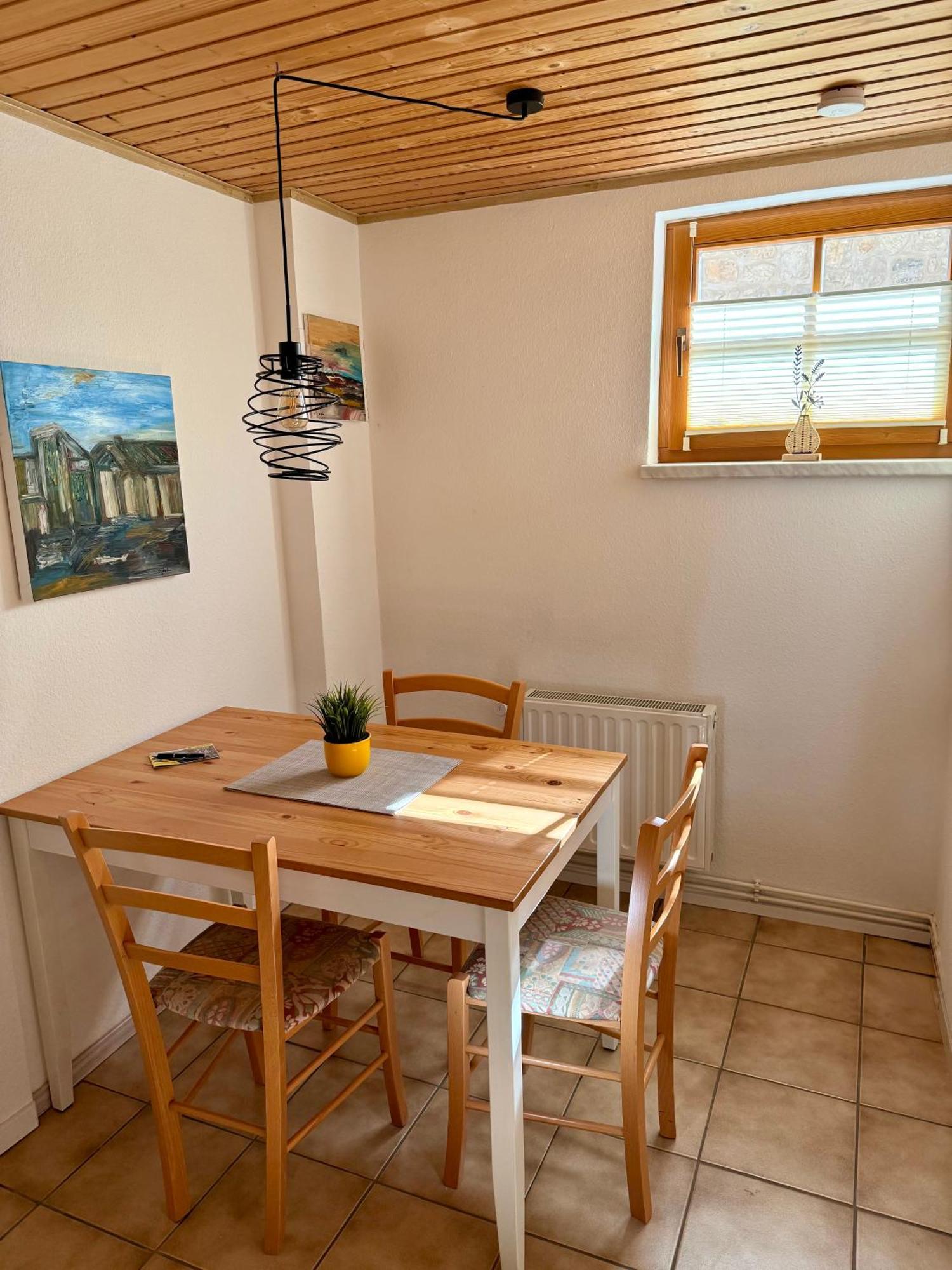 Ferienwohnung Am Quedlinburger Stadtbad Bilik gambar